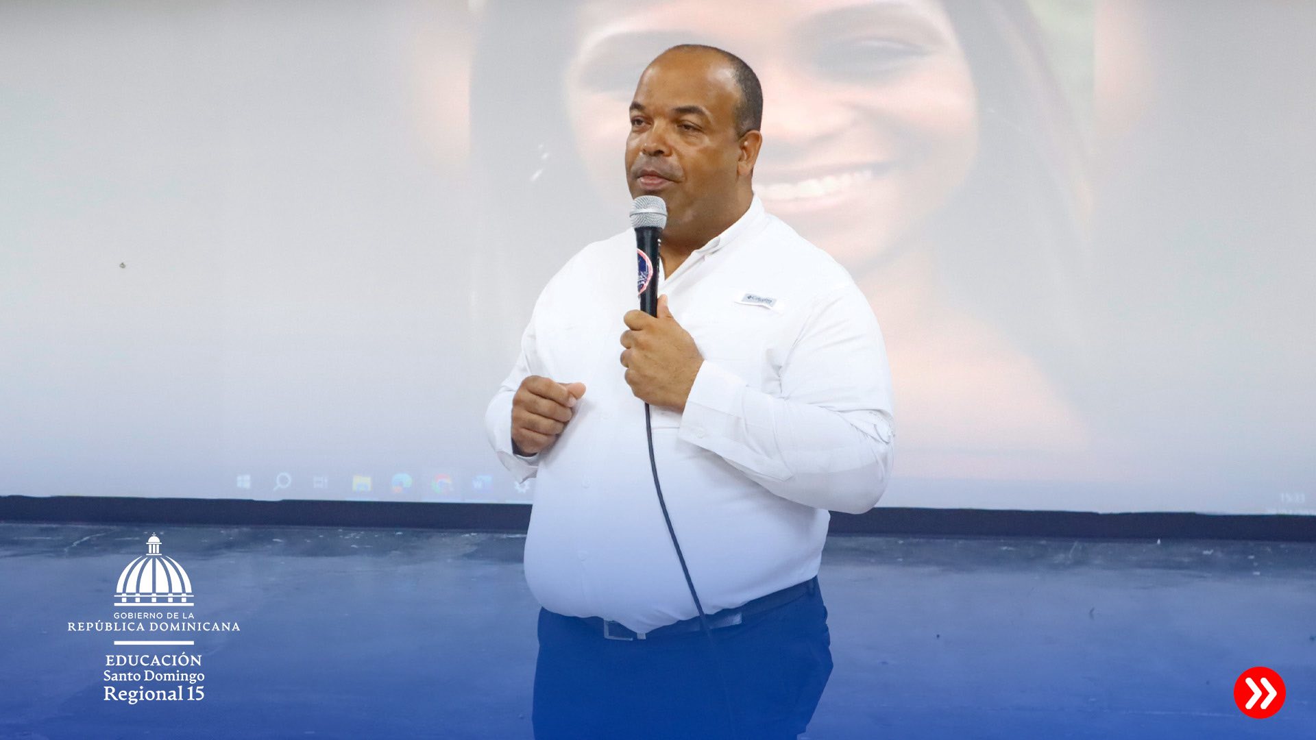 Eddy Chávez — Director de la Regional 15